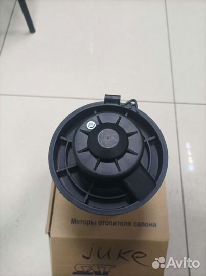 Моторчик печки nissan Juke 10