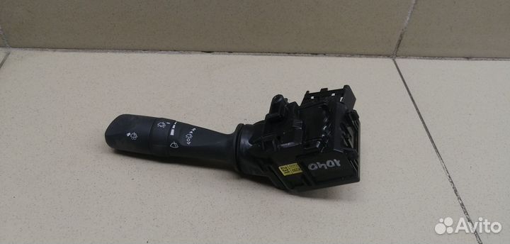 Переключатель стеклоочистителей Hi Lux 2015