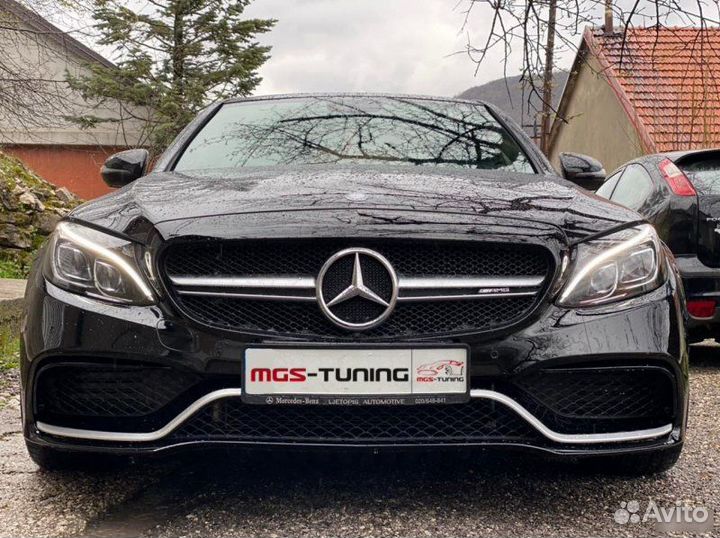 Бампер с решеткой C-class w205 стиль C63 AMG