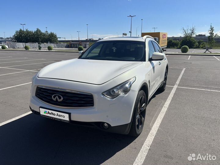 Infiniti FX37 3.7 AT, 2011, 265 000 км