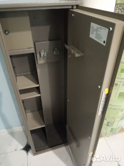 Оружейный сейф