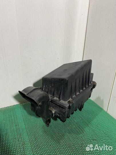 Корпус воздушного фильтра Ford Focus 1