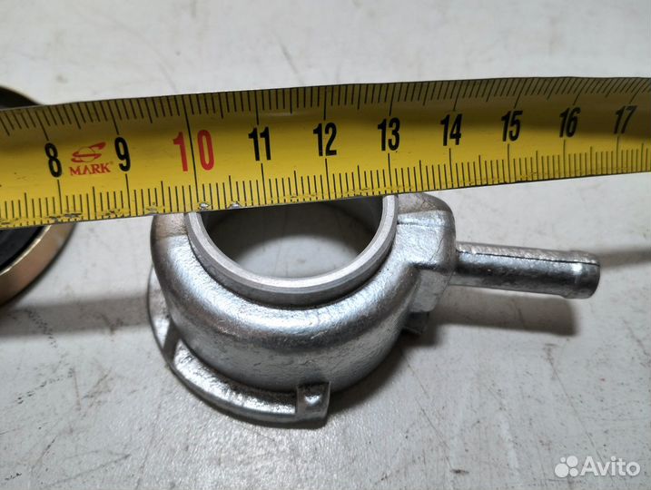 Горловина для радиатора универсальная новая