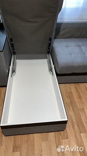 Угловой диван