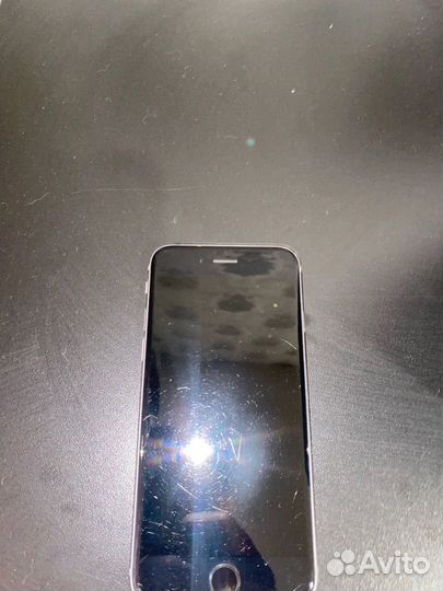 iPhone 6S, 64 ГБ