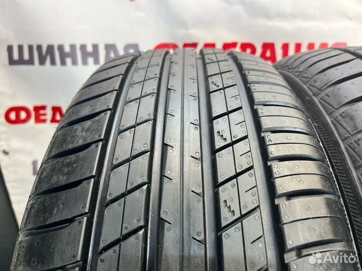 RoadX RXQuest SU01 235/55 R19 101W