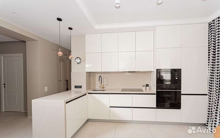 Кухня угловая новая