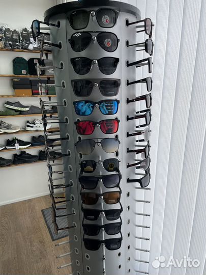 Солнцезащитные очки мужские и женские