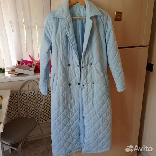 Пальто новое 44 размер