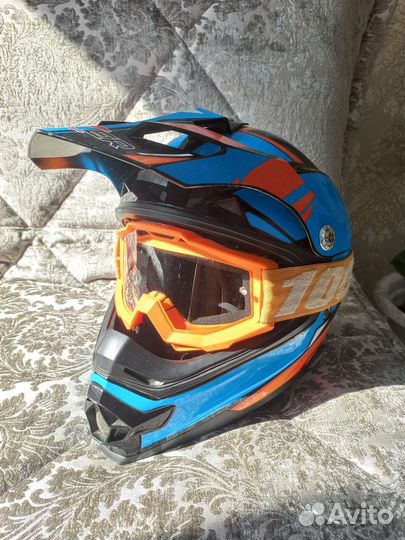 Шлем кроссовый бу