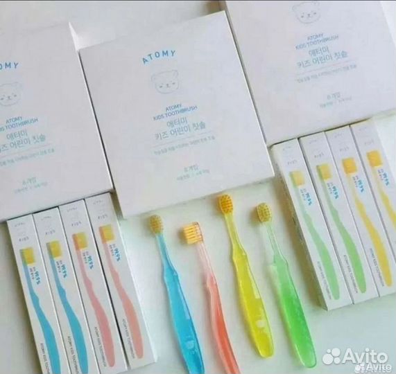 Детская зубная щетка Атоми