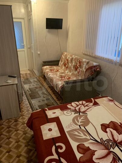 Комната 14 м² в 1-к., 1/2 эт.