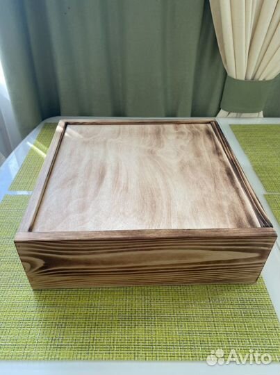 Ящик деревянный подарочный