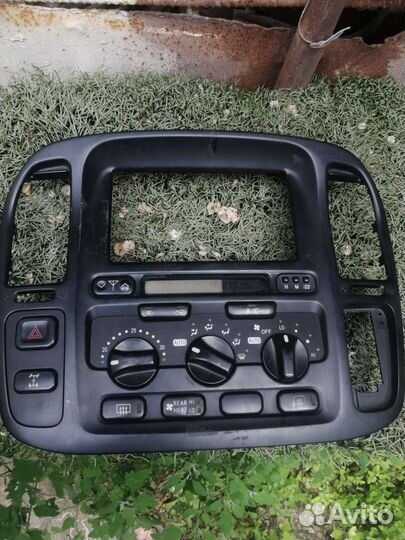 Блок управления климатом toyota Land cruiser 100