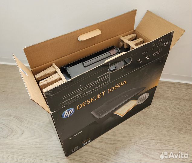 Мфу Принтер HP Deskjet 1050A