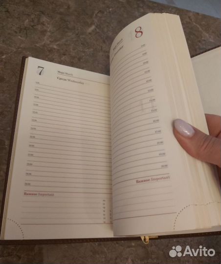 Блокноты ежедневники
