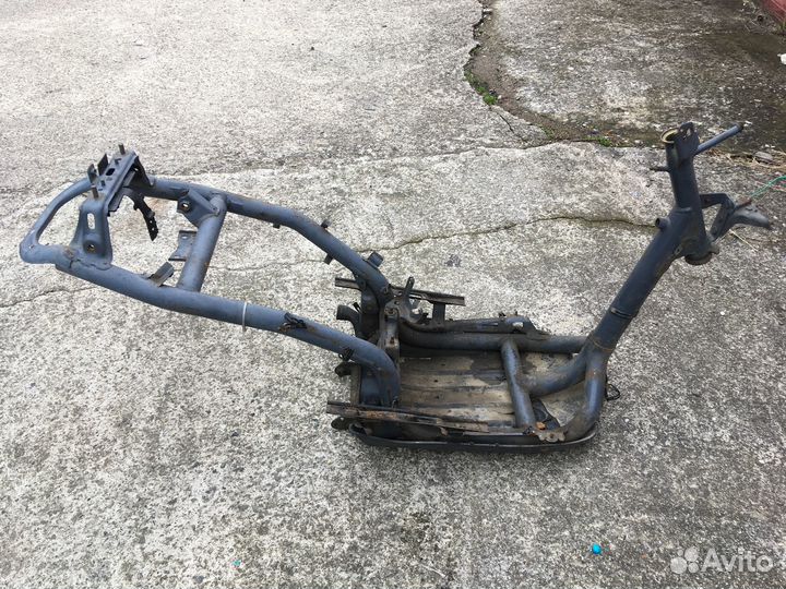 Рама от Honda lead AF-20 AF-48 Yamaha axis 90