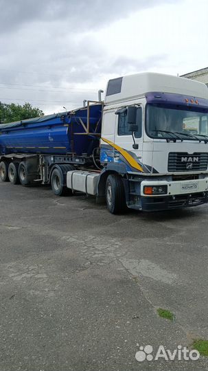 MAN 19.414 с полуприцепом, 1999