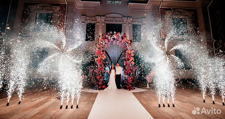 Тяжелый дым,холодные фонтаны,вертушки, салюты)