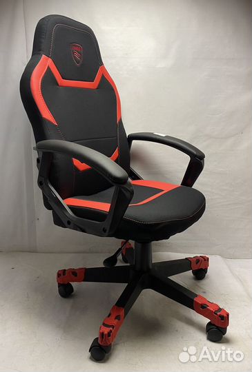 Компьютерное кресло игровое