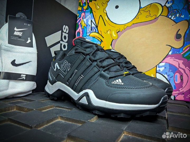 Кроссовки adidas terrex