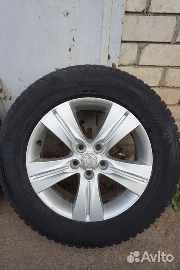 Комплект оригинальных колес R17 Kia зима 225/65