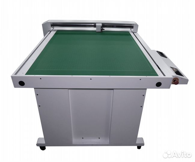Планшетный режущий плоттер Realtec FB-7099