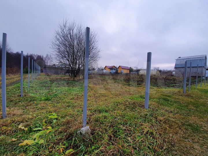 Дача 20 м² на участке 9 сот.