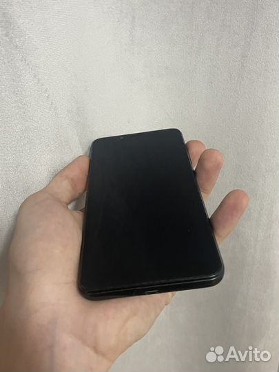 Xiaomi Redmi 6, 3/32 ГБ