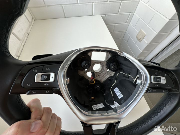 Руль volkswagen tiguan 2