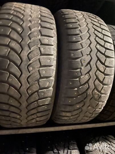 Bridgestone Blizzak Spike-01 255/55 R18