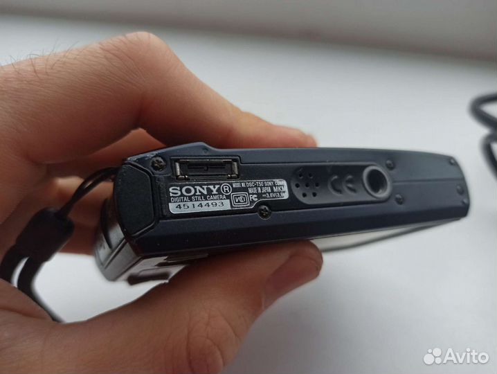 Sony Cyber-shot DSC-T50 Компактный фотоаппарат