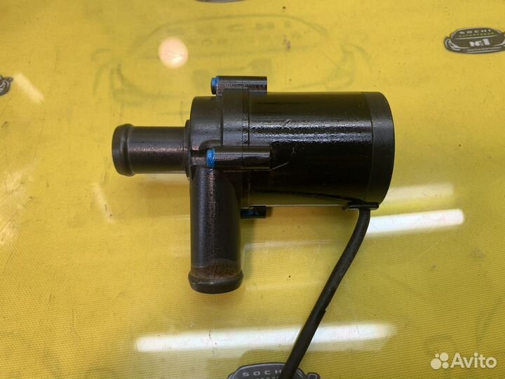 Насос циркуляции Volkswagen Phaeton Audi A8