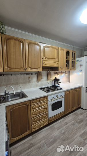 Кухня угловая массив бу