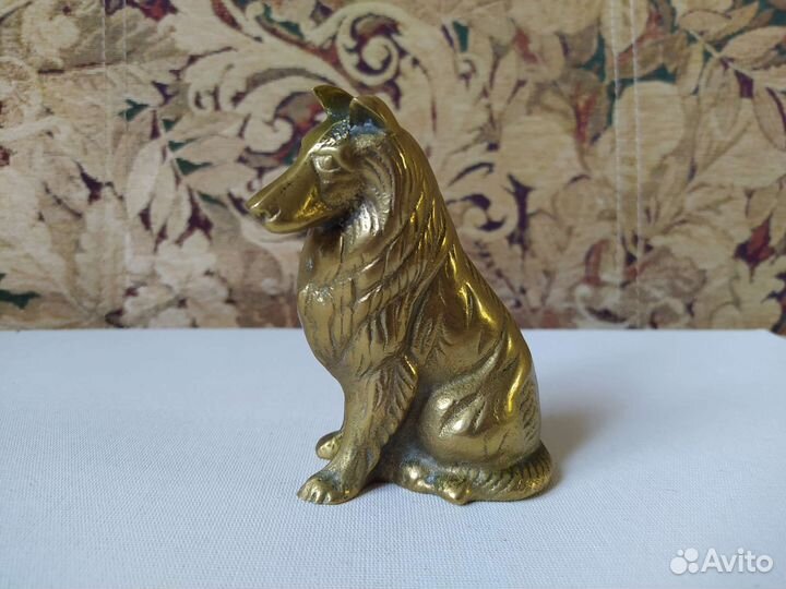 Статуэтка собака бронза