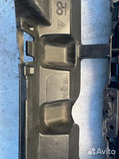 Решетка радиатора на porsche cayenne E 3