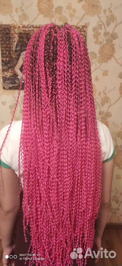 Модель на афрокосы