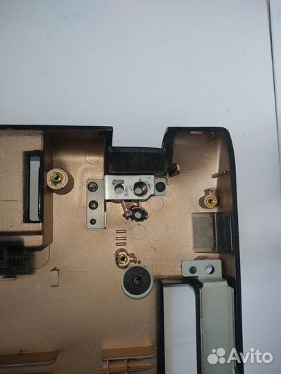 Поддон Samsung R720