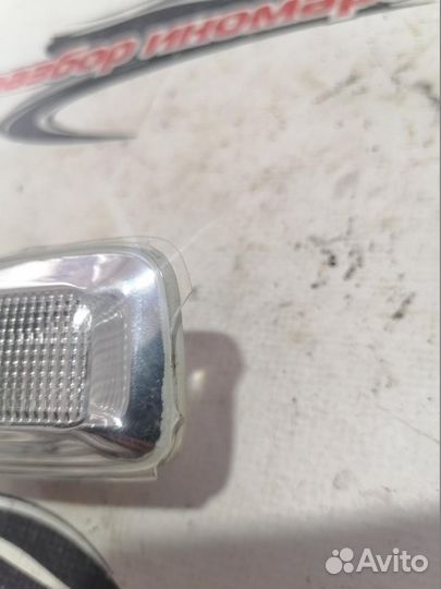 Указатель поворота правый Logan H4MD438 L8