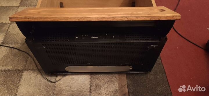 Вытяжка для кухни с ящиком