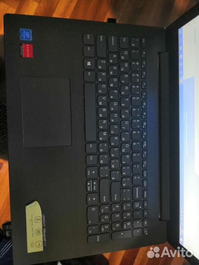 Ноутбук Lenovo