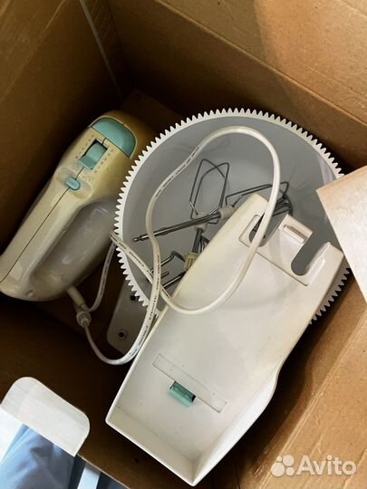 Миксер с чашей unit