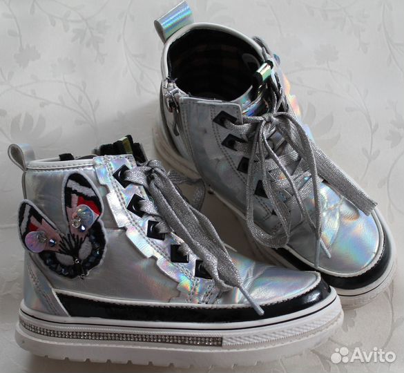 Ботинки для девочки