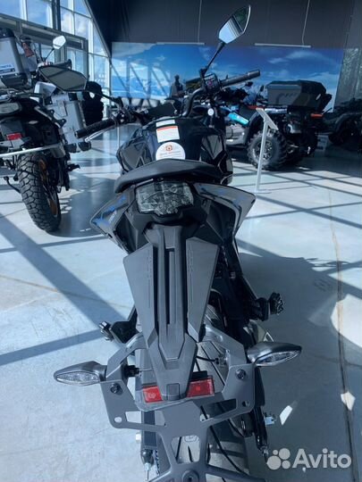 Мотоцикл cfmoto 650NK (ABS)