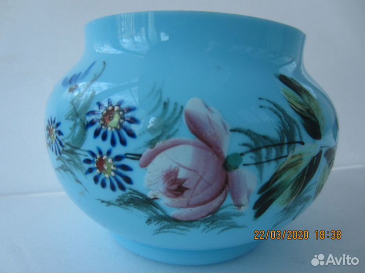 Ваза. Цветное голубое стекло, роспись. 19 век