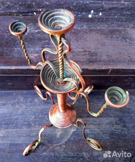 Старинный медный подсвечник, кандилябр
