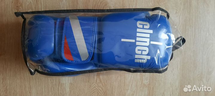 Перчатки для бокса новые,шорты