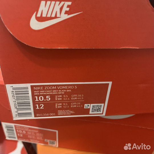 Nike Vomero 5 Оригинал 44.5eu