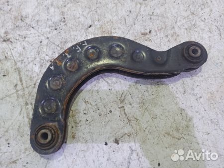 Рычаг задний верхний 1686184