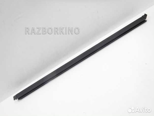 Уплотнитель двери Форд